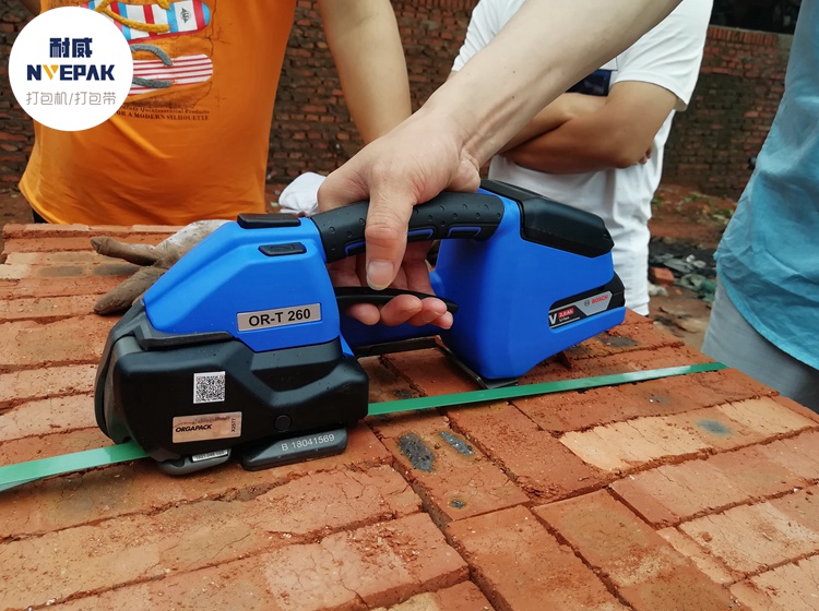 OR-T260红砖钢带打抱机