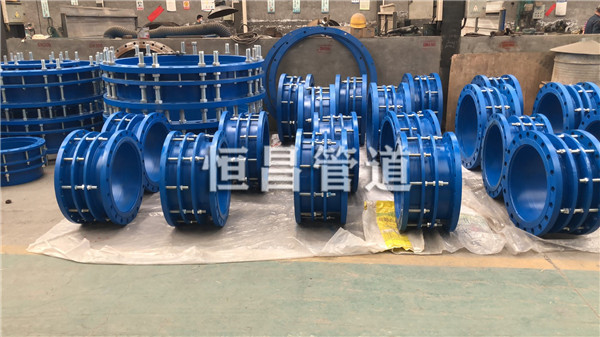 南阳铸铁伸缩接头DN700mm产品有底气