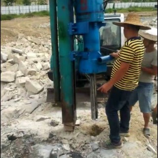 郑州花岗岩快速分裂设备静态液压破石机放心使用