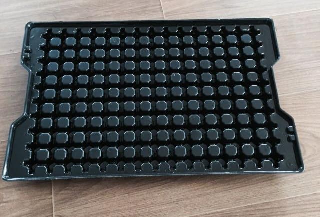 双层复合吸塑托盘 围板箱配套使用大型塑料托盘亚美三兄