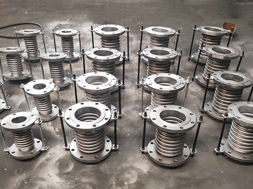 金属波纹补偿器