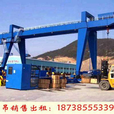 江苏无锡龙门吊租赁厂家发往杭州工地MG150t/42m门机